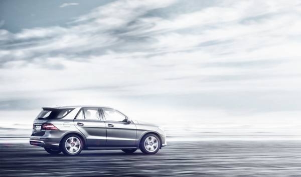 Photograph Makarand Baokar Mercedes Ml 350 on One Eyeland